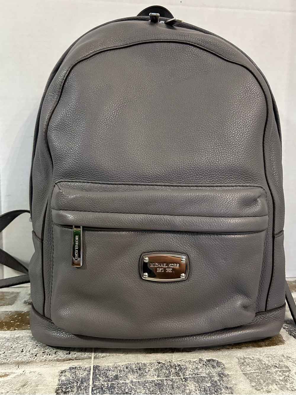 Michael Kors Jet Set Backpack Grey Pebbled Leather Silver Hardware